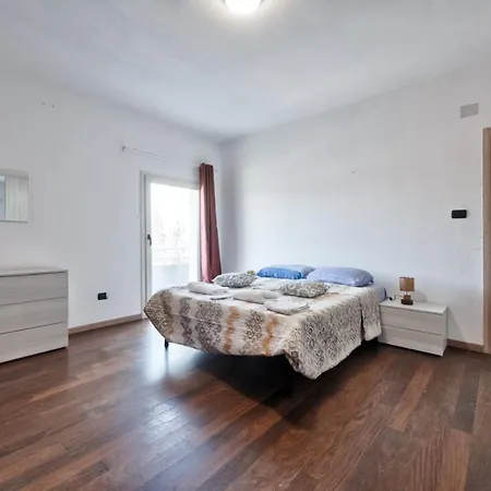 H&s Apt Private 3 Bedroom * ヴェネツィア